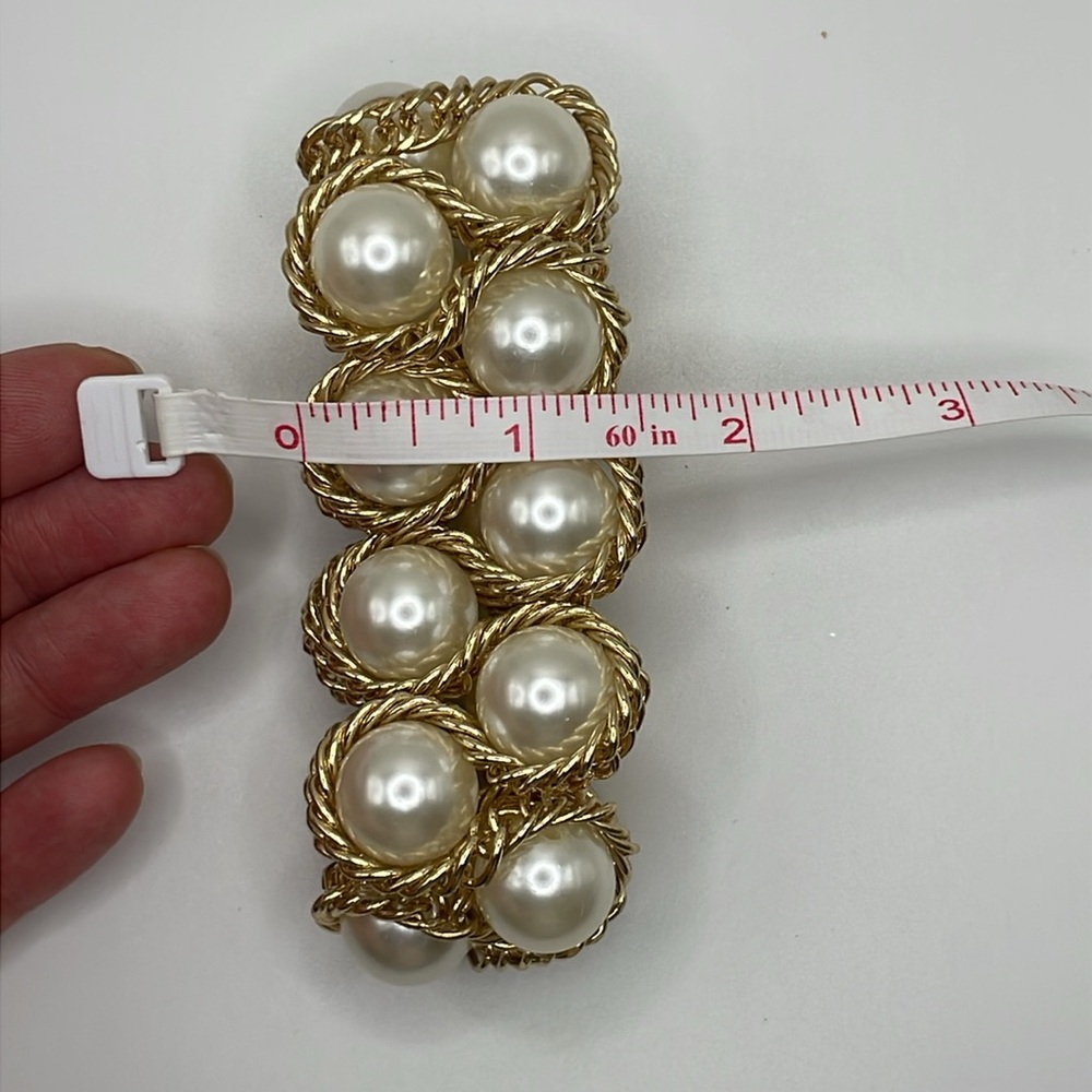 Faux Pearl & Chain Bracelet - Picture 6 of 7